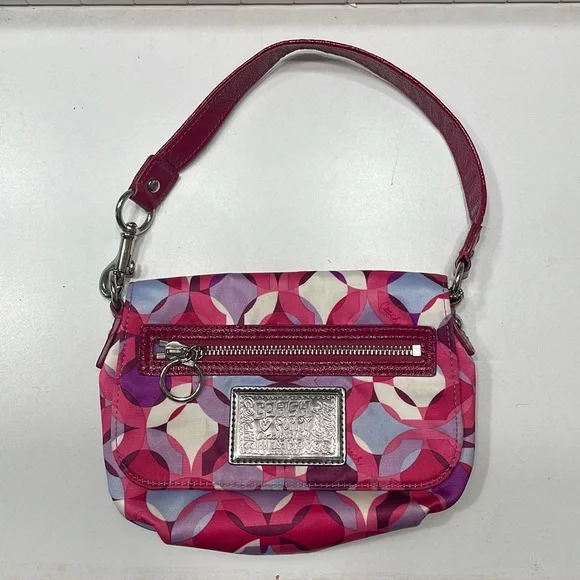 Coach Bag - Picture 1 of 6